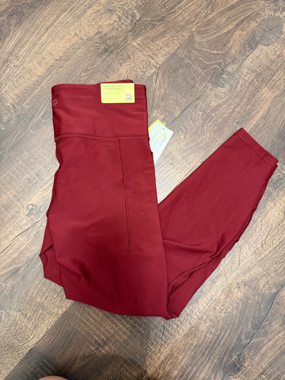 All in Motion Maroon Leggings Size M 7/8 Length High Rise Pockets NWT